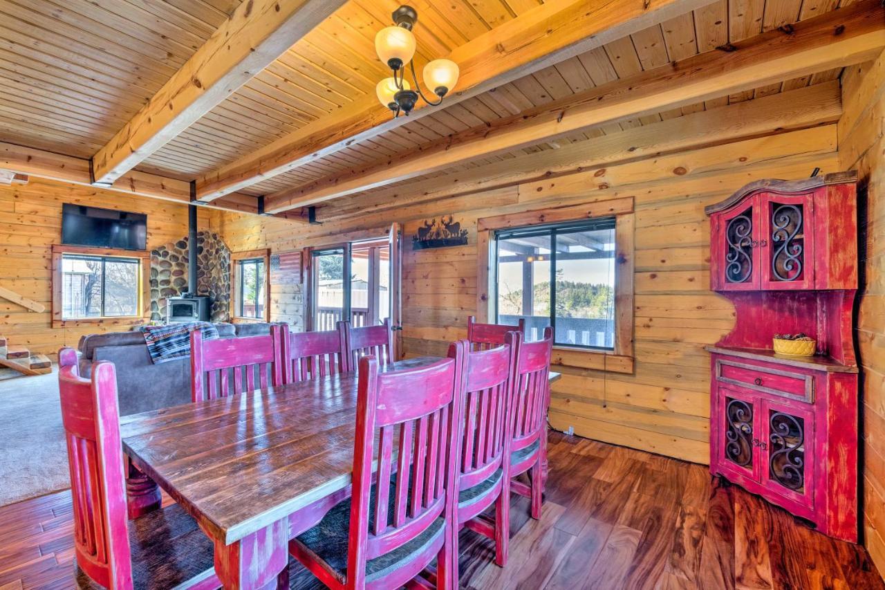 Pet-Friendly Cloudcroft Cabin Walk To Shop, Food Exterior photo